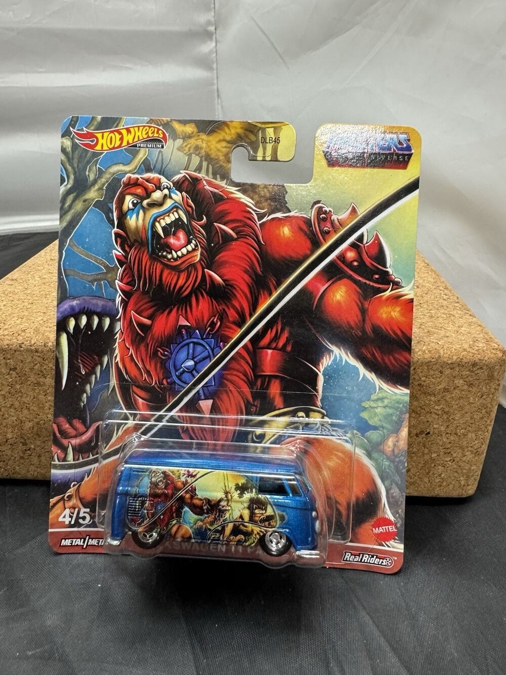 Hot Wheels Premium Masters of the Universe Beast Man Volkswagen T1 Panel Bus 4/5